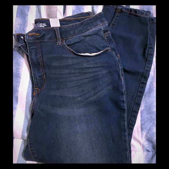 time and tru jeans run small